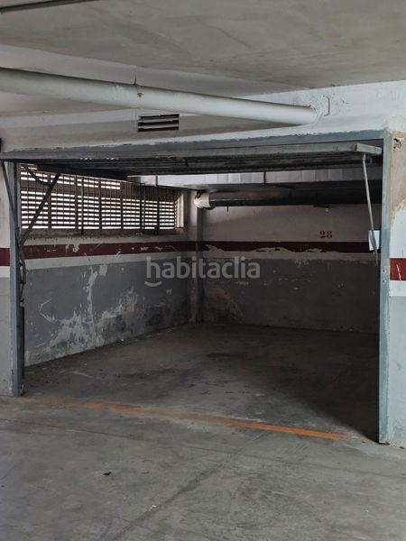 Foto cb576df8-856e-4a06-b91f-42d9afb2be7b. Aparcament cotxe a Mar i Camp - Platja dels Capellans Salou
