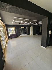Local Comercial a Carrer de girona 5. Magnifico local en zona paseo jaime i