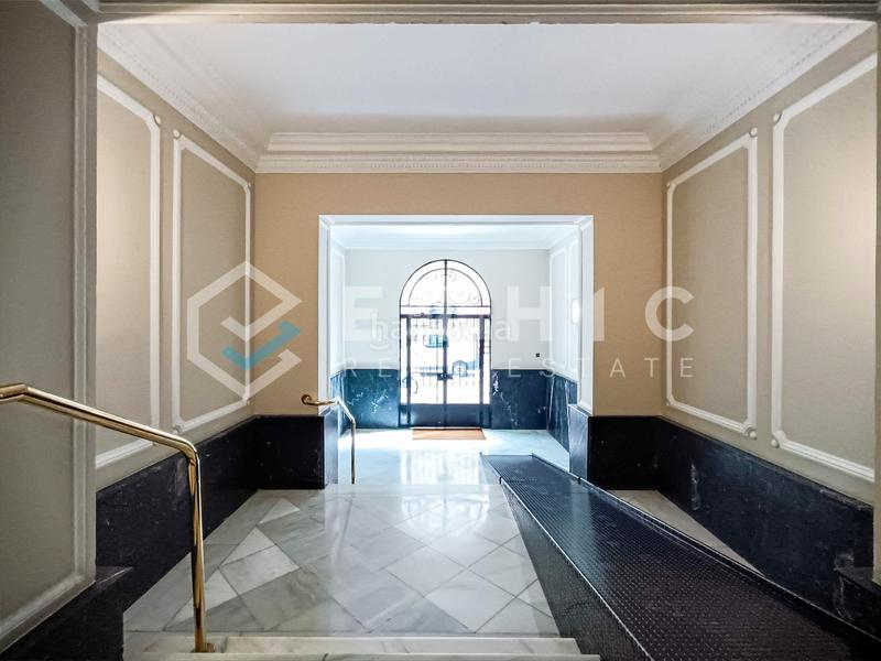 Foto 483f5ba6-6d46-4873-bd9d-2fc6036803f0. Piso en L´Antiga Esquerra de l´Eixample Barcelona