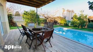 Chalet  Carrer gandhi de. Espectacular chalet en castellarnau!