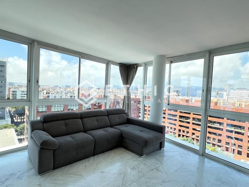 Foto f0d24147-d10f-4755-8def-b2b4e89e71c3. Appartement avec chauffage parking dans Diagonal Mar i el Front Marítim del Poblenou Barcelona