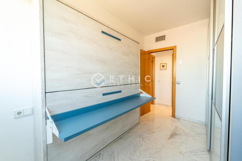 Foto a89430e7-e438-41cf-bbfd-081881303085. Piso en Diagonal Mar i el Front Marítim del Poblenou Barcelona