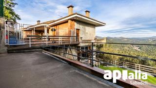 Chalet  Carrer martiri