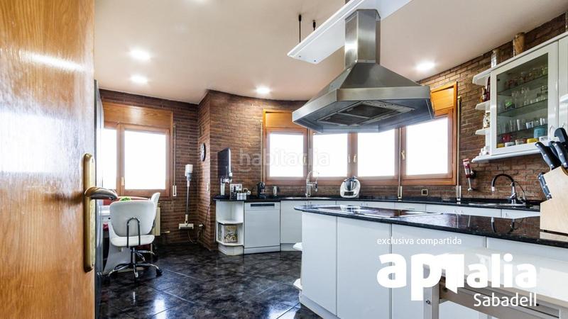 Foto 827a6adf-8fb3-4d10-9839-44cdc5a700b3. Chalet mit parking pool in El Racó-Sant Feliu del Racó Castellar del Vallès