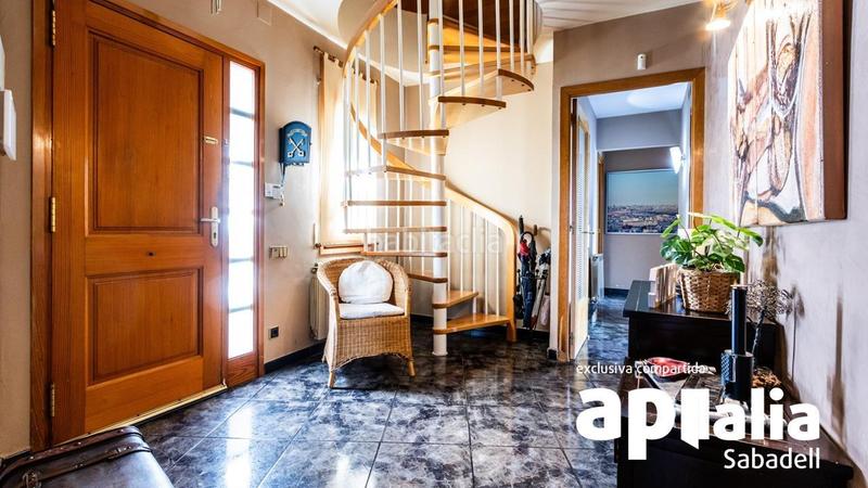 Foto 25382259-f61f-498d-8319-11ab2ae3c075. Chalet avec parking piscine dans El Racó-Sant Feliu del Racó Castellar del Vallès