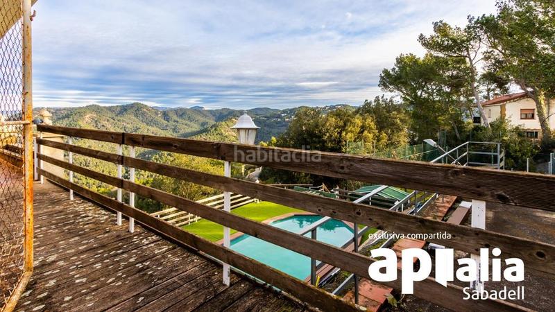 Foto 31c6ac90-5a7a-4f93-8dc1-96adb9ff4889. Chalet avec parking piscine dans El Racó-Sant Feliu del Racó Castellar del Vallès