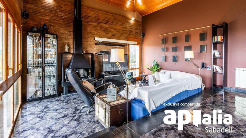 Foto 9ff39dae-ab21-4288-99ad-bf06c43891f7. Chalet avec parking piscine dans El Racó-Sant Feliu del Racó Castellar del Vallès