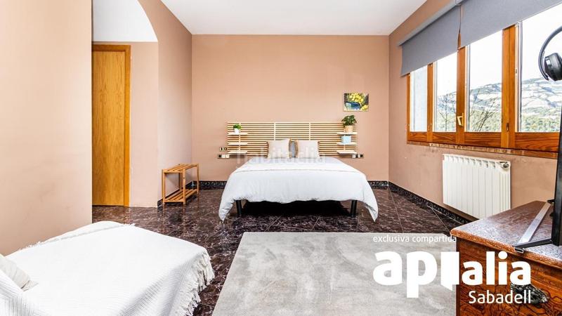 Foto d1bdd304-1a2f-4ba1-a63e-19754137a162. Chalet avec parking piscine dans El Racó-Sant Feliu del Racó Castellar del Vallès