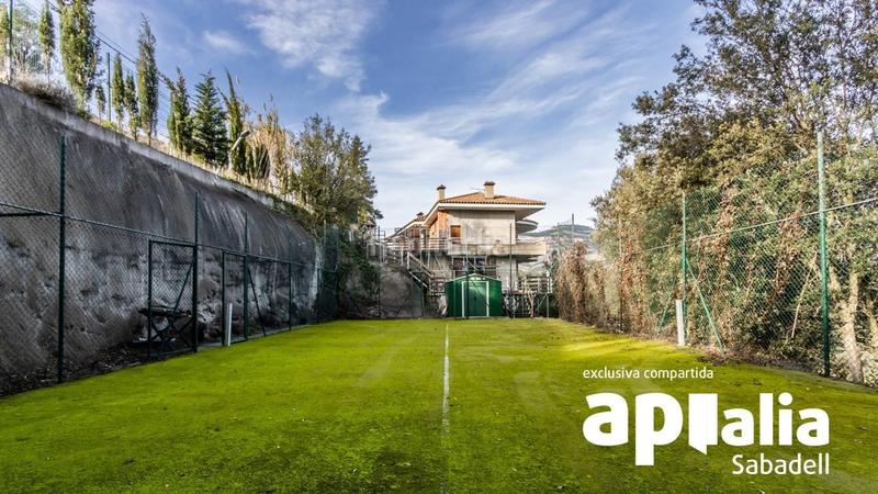 Foto b01fabd5-93bd-4052-ae65-587c2ee2cdeb. Chalet con parcheggio piscina in El Racó-Sant Feliu del Racó Castellar del Vallès