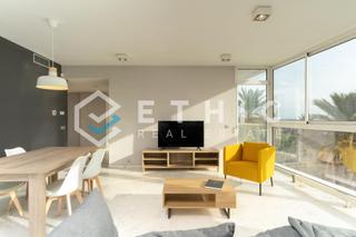 Piso  Paseo garcia faria. Exclusivo piso de lujo en primera lnea de mar  diseo de ricard