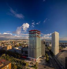 Piso en Diagonal Mar i el Front Marítim del Poblenou. Vivir el mar desde las alturas exclusiva residencia con terraza