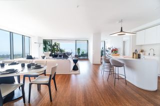 Pis a Diagonal Mar i el Front Marítim del Poblenou