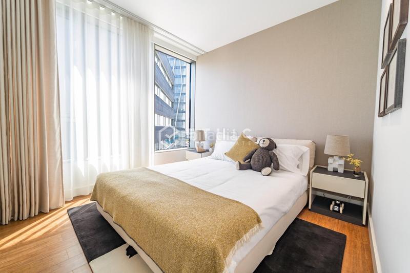 Foto 46076abe-b090-431d-9f5b-bef569218552. Piso vivir el mar desde las alturas exclusiva residencia con terraza panorámica en torre antares en Barcelona