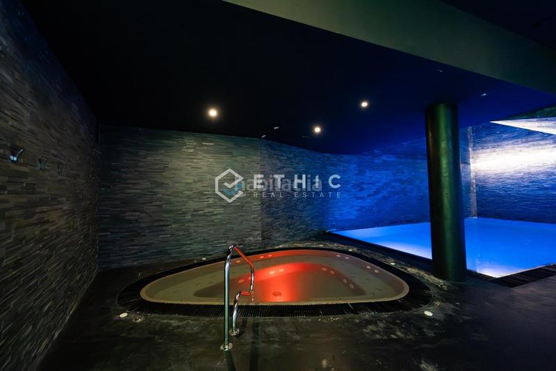 Foto b90ac19c-75aa-4696-a94c-882879605c75. Appartamento con riscaldamento parcheggio piscina in Barcelona