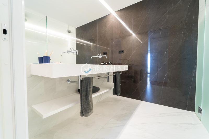 Foto ab3babe0-c7c9-4bdc-ad38-5f53c3c9bee0. Flat with heating parking pool in Diagonal Mar i el Front Marítim del Poblenou Barcelona