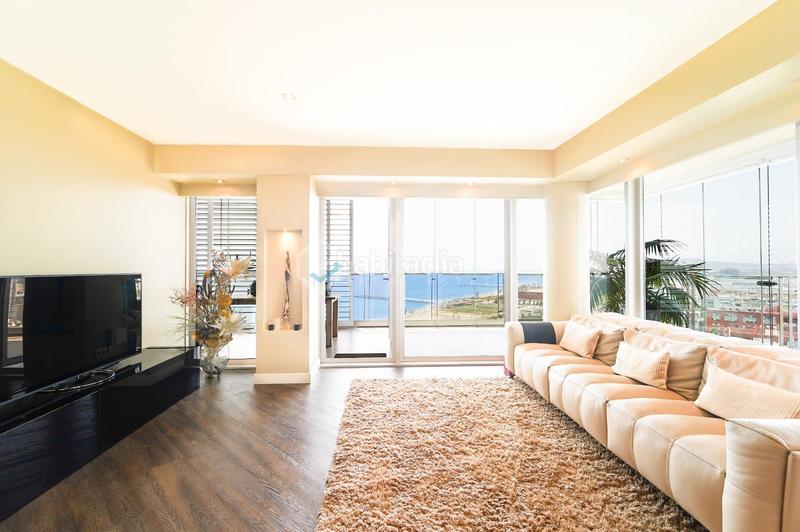 Foto 39e9ab72-5671-4bdb-8561-47e193c6325d. Pis amb calefacció aparcament piscina a Diagonal Mar i el Front Marítim del Poblenou Barcelona