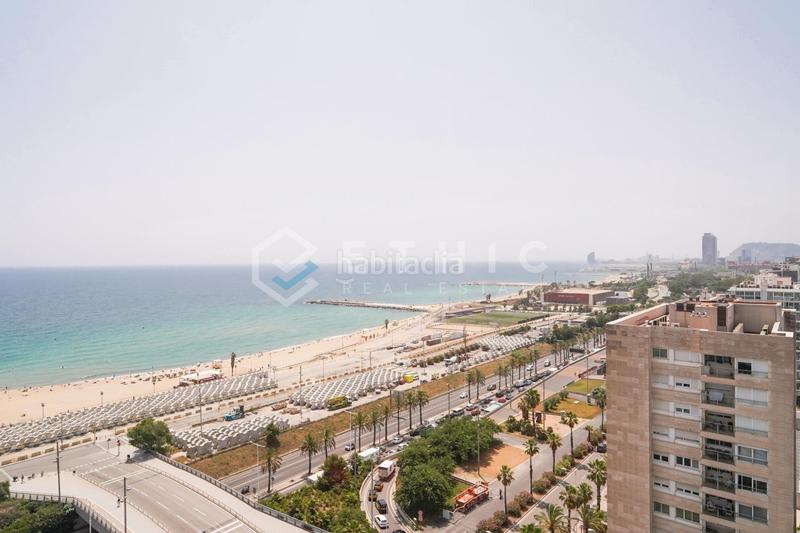 Foto 6f42dfbc-cb7b-4cf2-aeba-ad455e9eb7ba. Pis amb calefacció aparcament piscina a Diagonal Mar i el Front Marítim del Poblenou Barcelona