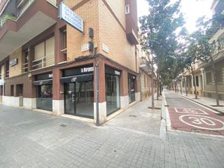 Geschäftsraum  Carrer olesa. Gran oportunidad de inversión junto a plaza maragall!