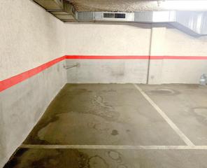 Aparcament cotxe  Carrer sepulveda. Plaza de aparcamiento en venta en el corazón de leixample  junto