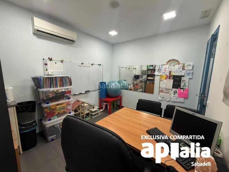 Foto a2de0a7c-a1ed-424f-9104-cb49f9a8b7c3. Local comercial amplio local comercial en excelente estado! en Barberà del Vallès