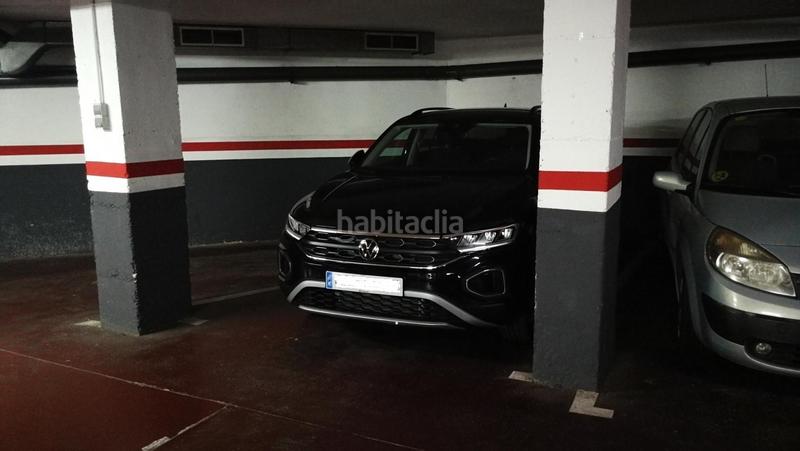 Foto 9179d5d4-453f-41ed-9ee6-31b3b080a99d. Autoparkplatz in Fort Pienc Barcelona