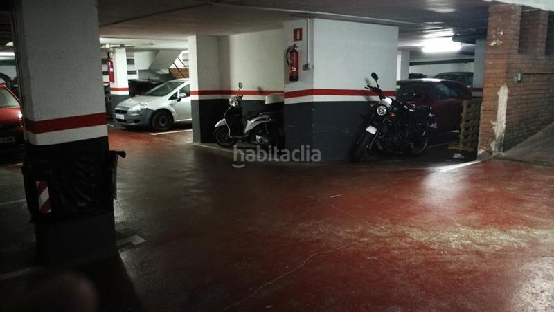 Foto b83f0a63-5193-48a1-a053-1318383900f3. Autoparkplatz in Fort Pienc Barcelona