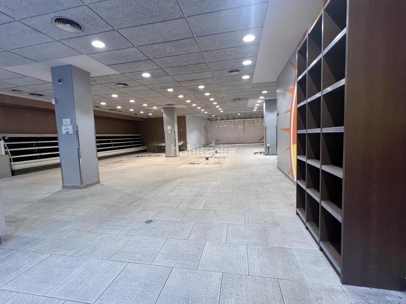 Foto 9270a205-986f-4a6f-a002-d972e79988ae. Local commercial dans Plaça Catalunya Manresa