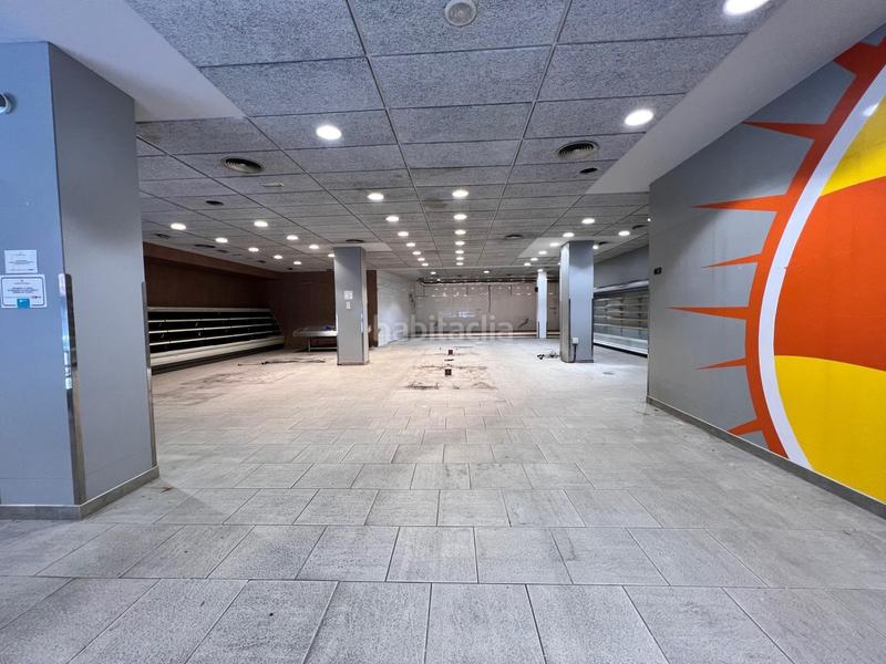 Foto f10a5108-2c4c-4b6d-8823-178e2cdec400. Local commercial dans Plaça Catalunya Manresa