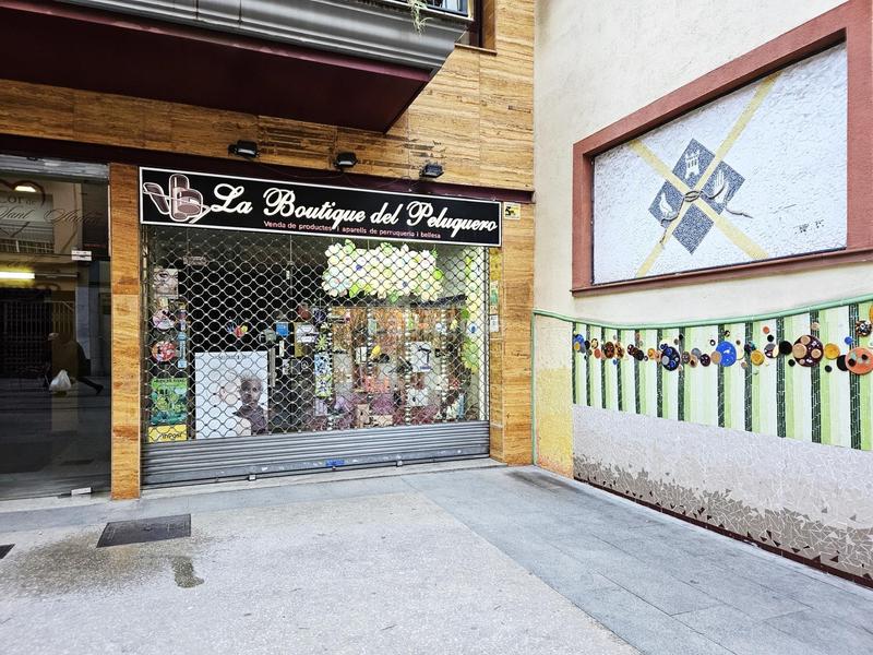 Foto cecc8d24-8be2-412d-b65f-edeb4cd69111. Local comercial a Sant Andreu de Palomar Barcelona