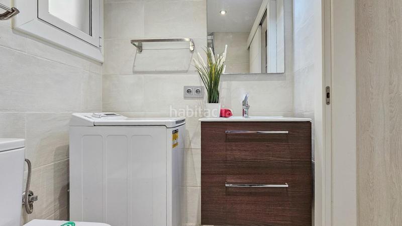 Foto b131273a-6025-4aa0-a4c6-7c0b6a26b883. Appartement dans El Camp de l´Arpa del Clot Barcelona
