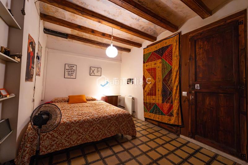 Foto b38613c0-c0ff-4f70-a461-b49815dbb10a. Planta baixa amb calefacció a Raval Barcelona