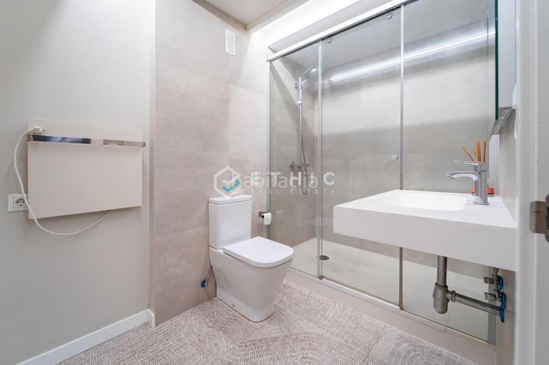 Foto 1c60b07c-b47b-4918-9073-954778aad12f. Loft avec chauffage dans Gòtic Barcelona