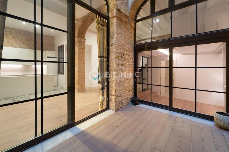 Foto 7604729d-8558-412c-8a98-7f32020b79f4. Loft avec chauffage dans Gòtic Barcelona