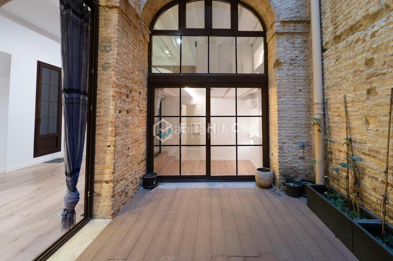 Foto b0d61d81-0cfd-47a9-a526-d91f822b6cdf. Loft avec chauffage dans Gòtic Barcelona