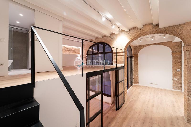 Foto ee79e07c-01ab-4a0f-a5a1-46542b30bc99. Loft avec chauffage dans Gòtic Barcelona