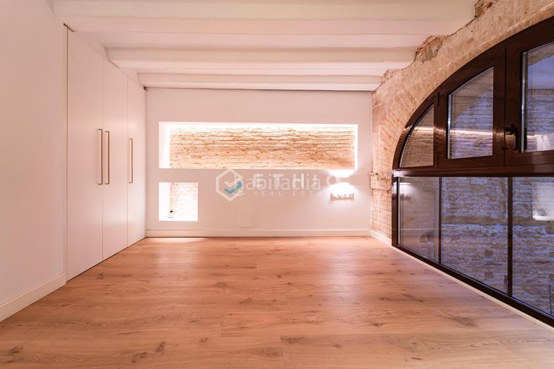 Foto fcf78a00-2276-4c43-a7f3-8adfb1d830e9. Loft avec chauffage dans Gòtic Barcelona