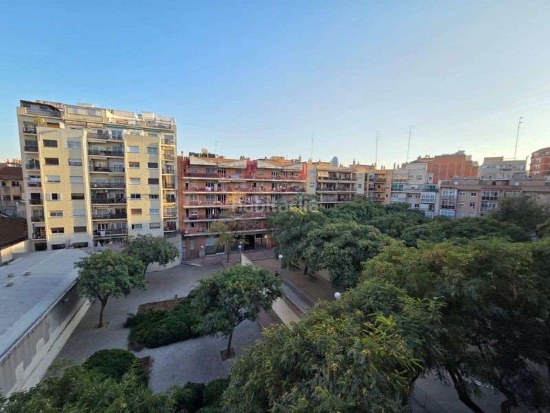 Foto 26239545-b68a-4181-ac54-571571245196. Pis a El Clot Barcelona