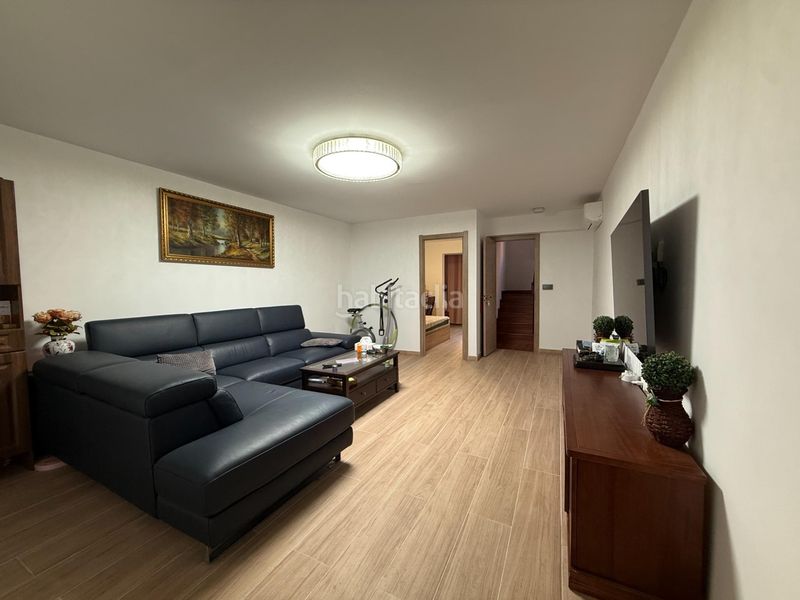 Foto cf9e33e3-86e1-477e-9d8c-9378fcb53abc. Casa amb calefacció a Hostafrancs Barcelona