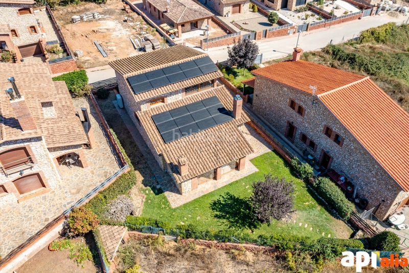 Foto 104e75a2-2d9e-4ce9-b096-39dd923ce4dd. Casa amb aparcament a Prades