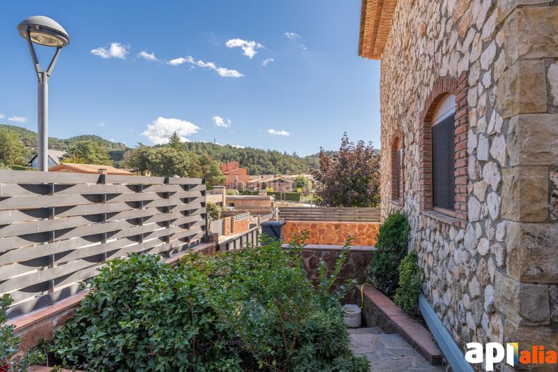 Foto e1d44c37-1f14-4744-85b5-c9a582240080. Casa amb aparcament a Prades