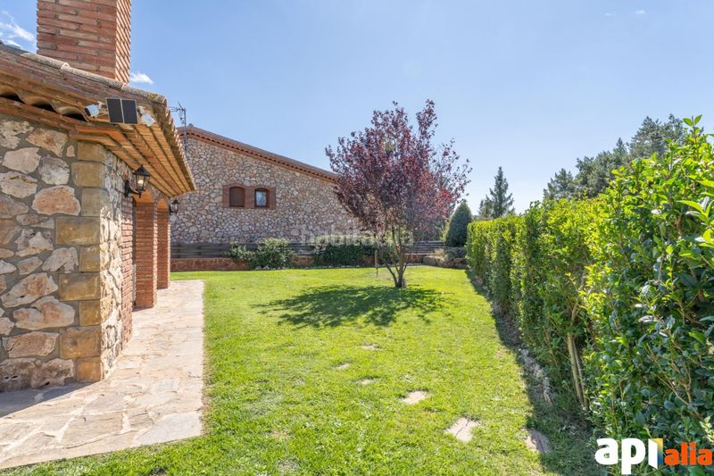 Foto ed6599bd-8718-42b9-88d1-8475e84c9d7a. Casa amb aparcament a Prades