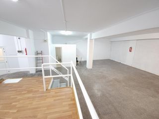 Business premise  Carrer extremadura