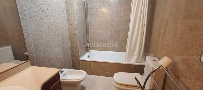 Foto dae9ec17-0d96-47dd-b221-3c908b35f5e3. Apartamento estilo, luz y ubicación en estado puro en Reus