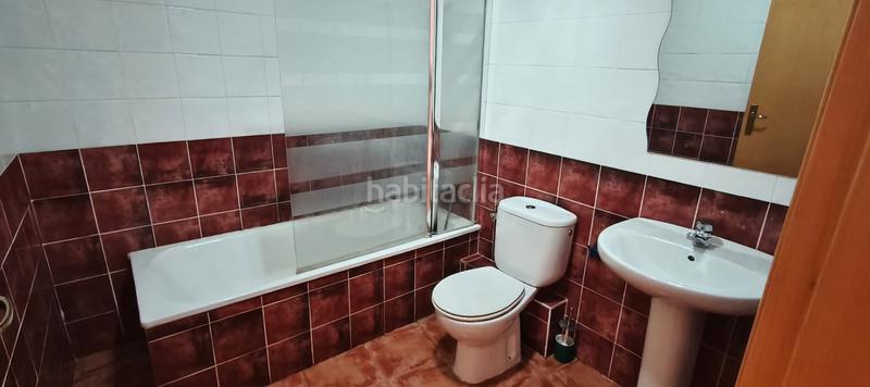 Foto fa084922-c5a1-4df6-aa01-feb26e9ef1d9. Doppelhaus mit parking in Riudoms