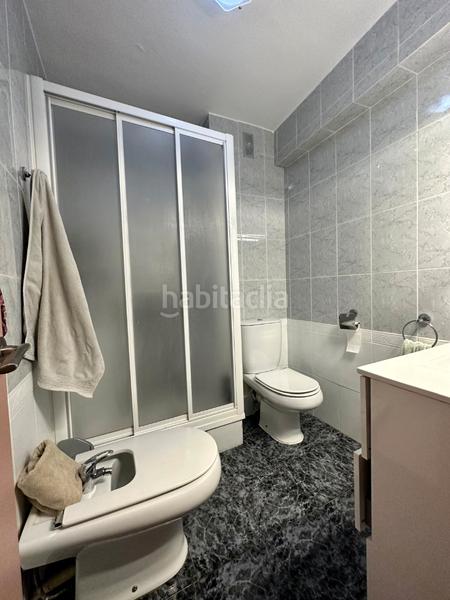 Foto 0795ad9c-af0e-49a8-8f11-1c7f8acb24dd. Piso amplio piso con mucha luz natural en Centre Reus