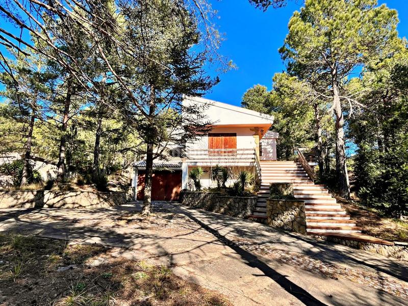 Foto ebd56928-da20-48e1-88e4-d65a53791ce0. Chalet en Roquetes