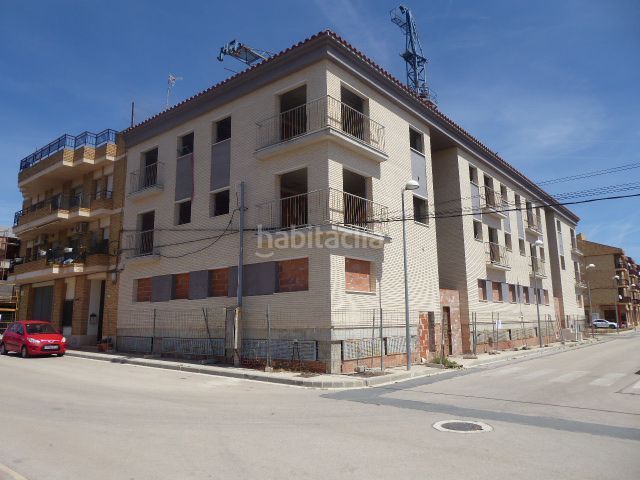 Foto 9f6fc712-9e9d-4fd3-bb89-7408f01b274d. Edificio en Urbanitzacions Tortosa