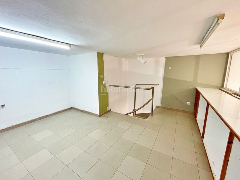 Foto 574f6627-74eb-4760-b016-d7500c95aefd. Local comercial a Centre Tortosa