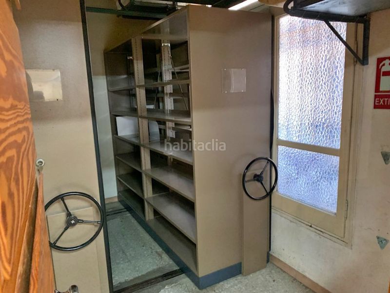 Foto 1c6ddcff-1776-4d2f-ad56-7b67ef617967. Local comercial a Centre Tortosa