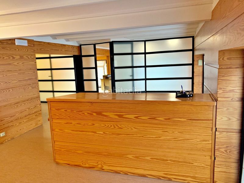 Foto 77fb2563-9d34-4847-93bc-3616f222aa8d. Local comercial a Centre Tortosa